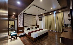 Hotel Preethi International